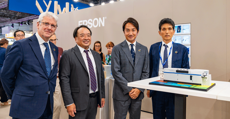 Epson anuncia tres compromisos con clientes importantes para la nueva SurePress L5034