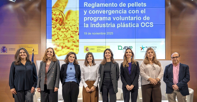 La industria de los plásticos y la Administración unen fuerzas en la gestión sostenible de los pellets