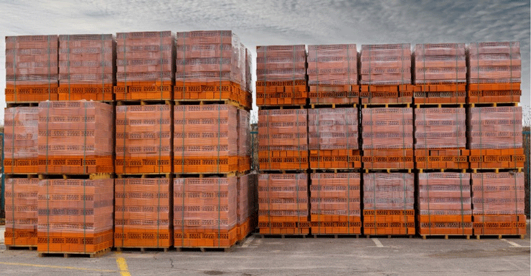 Una veintena de asociaciones españolas alertan a la UE sobre los inconvenientes de eliminar los filmes plásticos en el transporte de mercancías en Europa